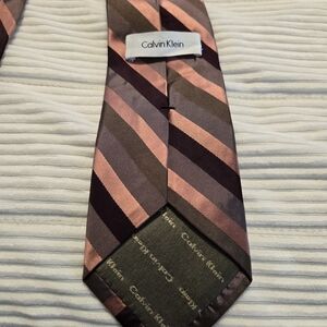 Calvin Klein Tie with Pink and Brown Stripes